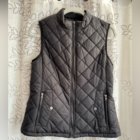 NWT - Allegra K Puffer vest - Stand Collar Lightweight Gilet Quilted Zipper Vest - Picture 8 of 8